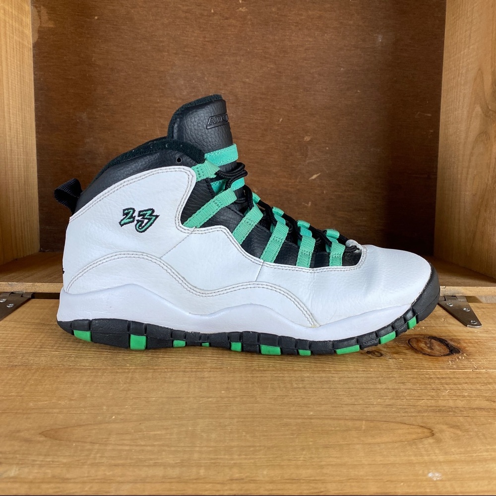 Jordan 10 Retro “Verde” Size 6Y